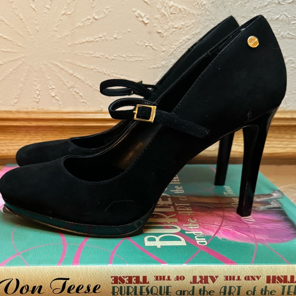 Calvin Klein patent leather and  suede high heels stilettos 7